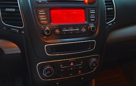 KIA Sorento II рестайлинг, 2013 год, 1 359 000 рублей, 17 фотография