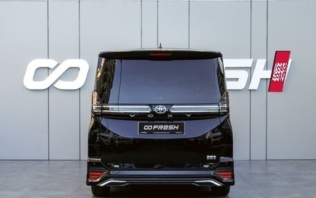 Toyota Voxy, 2022 год, 3 890 000 рублей, 4 фотография