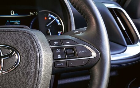 Toyota Voxy, 2022 год, 3 890 000 рублей, 19 фотография