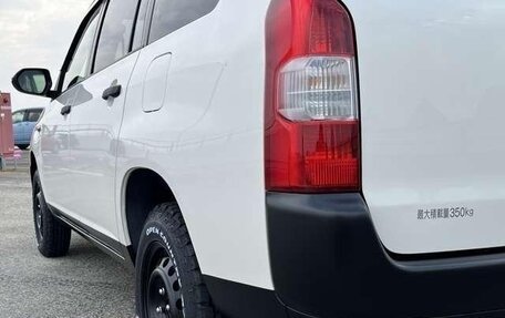 Toyota Probox I, 2022 год, 920 001 рублей, 7 фотография