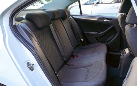 Volkswagen Jetta VI, 2016 год, 1 280 000 рублей, 7 фотография