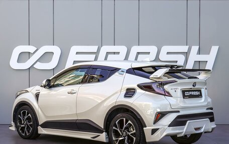 Toyota C-HR I рестайлинг, 2019 год, 2 365 000 рублей, 2 фотография