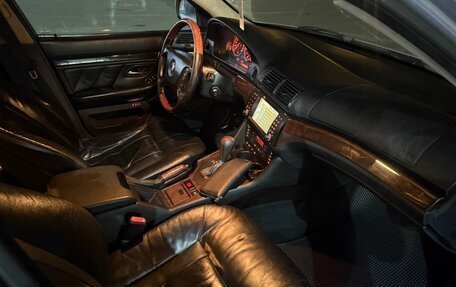 BMW 5 серия, 2002 год, 580 000 рублей, 13 фотография