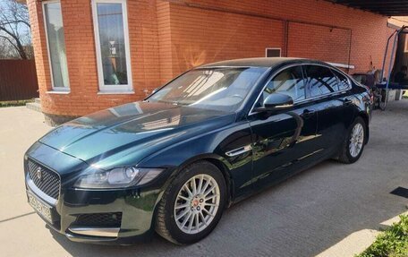 Jaguar XF II, 2016 год, 1 800 000 рублей, 2 фотография