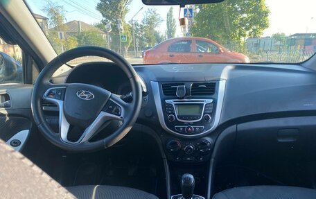 Hyundai Solaris II рестайлинг, 2012 год, 615 000 рублей, 9 фотография