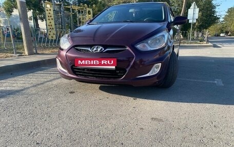 Hyundai Solaris II рестайлинг, 2012 год, 615 000 рублей, 8 фотография