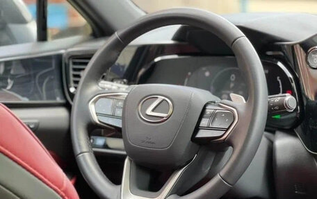 Lexus NX, 2022 год, 3 790 500 рублей, 8 фотография