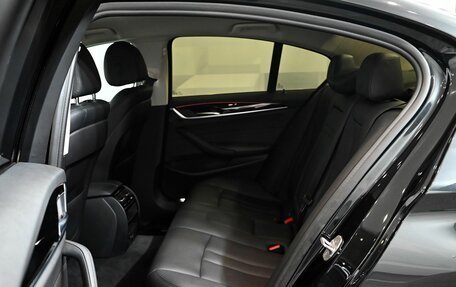 BMW 5 серия, 2018 год, 3 850 000 рублей, 17 фотография