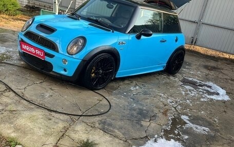 MINI Hatch, 2003 год, 700 000 рублей, 1 фотография