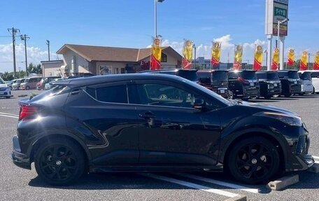 Toyota C-HR I рестайлинг, 2021 год, 1 735 000 рублей, 5 фотография