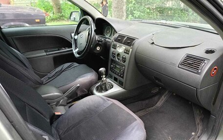 Ford Mondeo III, 2001 год, 260 000 рублей, 2 фотография