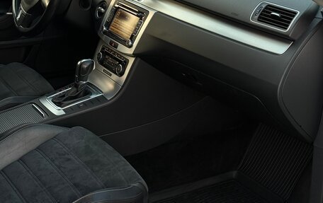 Volkswagen Passat B7, 2011 год, 1 370 000 рублей, 34 фотография