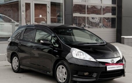 Honda Fit Shuttle I рестайлинг, 2012 год, 970 000 рублей, 3 фотография