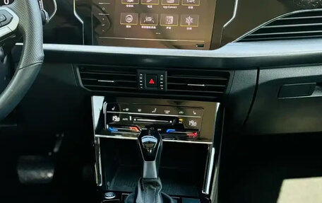 Volkswagen Passat B8 рестайлинг, 2022 год, 2 555 111 рублей, 6 фотография