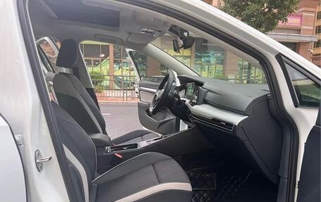 Volkswagen Golf VIII, 2021 год, 1 646 000 рублей, 12 фотография
