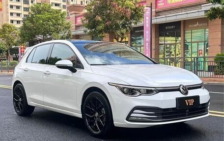 Volkswagen Golf VIII, 2021 год, 1 646 000 рублей, 3 фотография