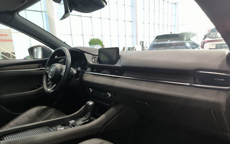 Mazda 6, 2019 год, 2 730 000 рублей, 13 фотография