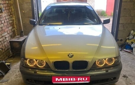 BMW 5 серия, 2002 год, 450 000 рублей, 3 фотография