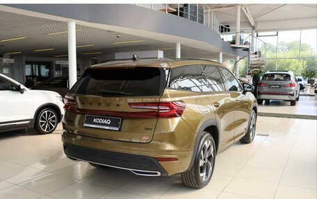 Skoda Kodiaq, 2025 год, 5 400 000 рублей, 5 фотография