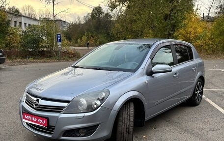 Opel Astra H, 2009 год, 530 000 рублей, 1 фотография