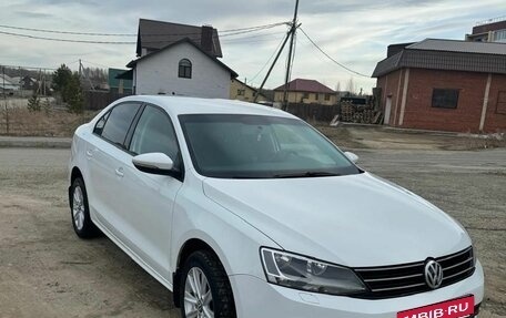 Volkswagen Jetta VI, 2018 год, 1 350 000 рублей, 2 фотография