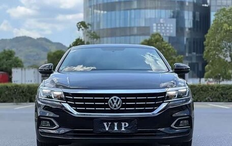 Volkswagen Passat B8 рестайлинг, 2021 год, 1 700 000 рублей, 2 фотография