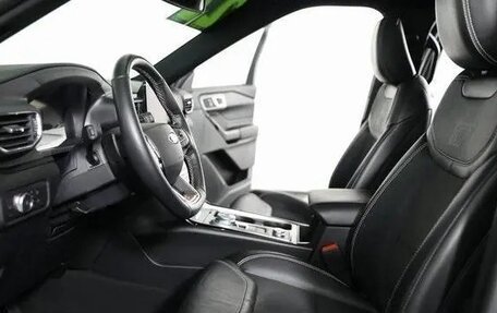 Ford Explorer VI, 2022 год, 4 500 000 рублей, 12 фотография