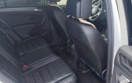 Volkswagen Tiguan II, 2021 год, 4 200 000 рублей, 13 фотография