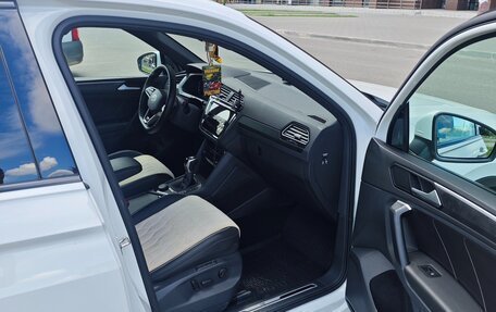 Volkswagen Tiguan II, 2021 год, 4 200 000 рублей, 14 фотография