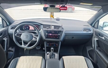 Volkswagen Tiguan II, 2021 год, 4 200 000 рублей, 17 фотография