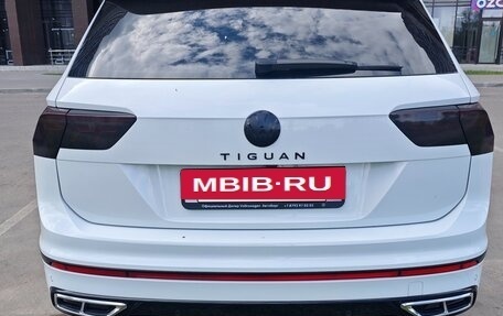 Volkswagen Tiguan II, 2021 год, 4 200 000 рублей, 18 фотография