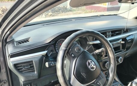 Toyota Corolla, 2014 год, 1 300 000 рублей, 7 фотография