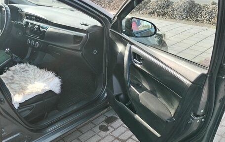 Toyota Corolla, 2014 год, 1 300 000 рублей, 9 фотография