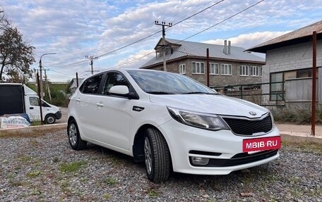KIA Rio III рестайлинг, 2016 год, 875 000 рублей, 2 фотография