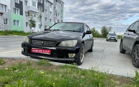 Toyota Altezza, 2002 год, 740 000 рублей, 1 фотография