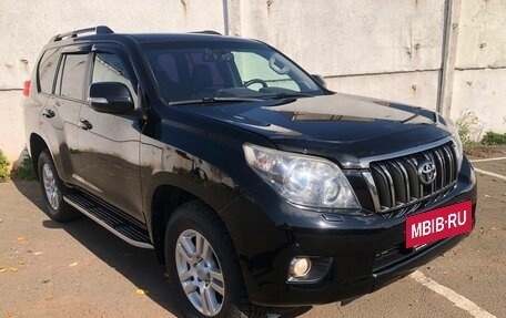Toyota Land Cruiser Prado 150 рестайлинг 2, 2010 год, 2 750 000 рублей, 3 фотография