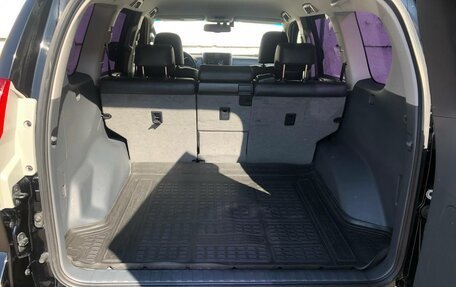 Toyota Land Cruiser Prado 150 рестайлинг 2, 2010 год, 2 750 000 рублей, 9 фотография