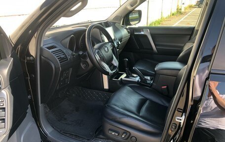 Toyota Land Cruiser Prado 150 рестайлинг 2, 2010 год, 2 750 000 рублей, 11 фотография