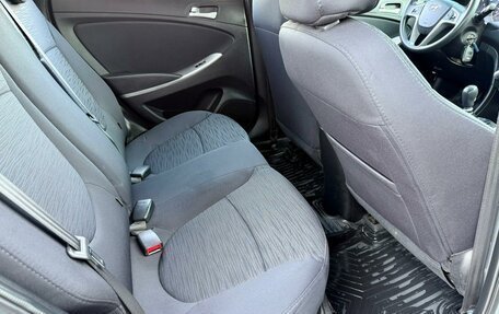 Hyundai Solaris II рестайлинг, 2015 год, 999 000 рублей, 21 фотография