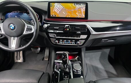BMW 5 серия, 2021 год, 4 584 000 рублей, 5 фотография