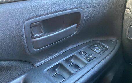 Mitsubishi Outlander III рестайлинг 3, 2013 год, 1 139 000 рублей, 15 фотография