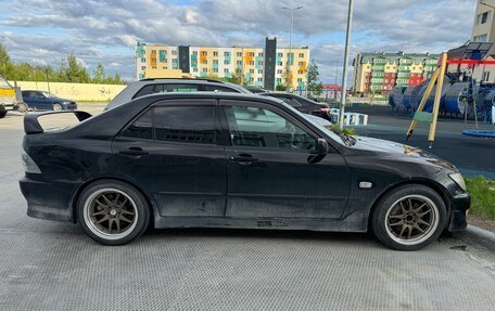 Toyota Altezza, 2002 год, 740 000 рублей, 6 фотография