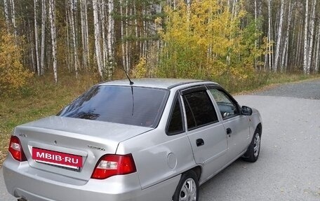 Daewoo Nexia I рестайлинг, 2012 год, 220 000 рублей, 5 фотография