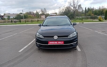 Volkswagen Golf VII, 2019 год, 1 800 000 рублей, 1 фотография