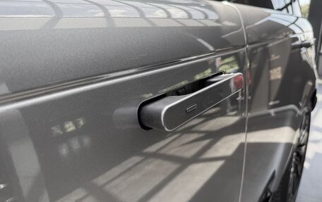 Land Rover Range Rover IV рестайлинг, 2025 год, 26 590 000 рублей, 22 фотография