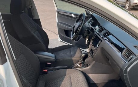Skoda Rapid I, 2017 год, 1 200 000 рублей, 10 фотография