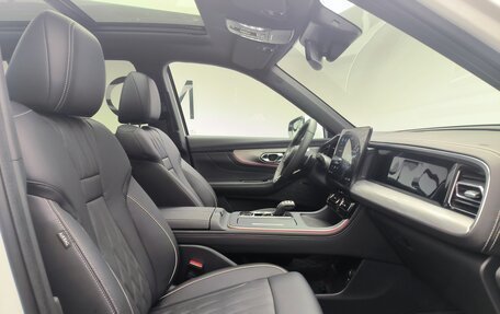 GAC GS8, 2025 год, 13 фотография