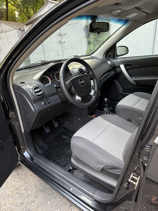 Chevrolet Aveo T250 рестайлинг, 2010 год, 550 000 рублей, 8 фотография