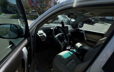 Toyota Land Cruiser Prado 150 рестайлинг 2, 2010 год, 2 500 000 рублей, 5 фотография