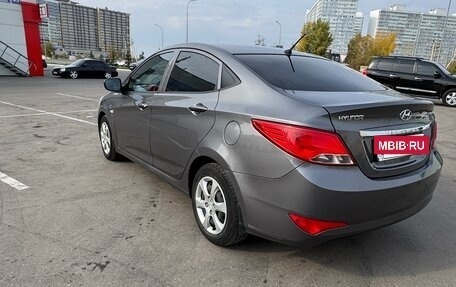 Hyundai Solaris II рестайлинг, 2014 год, 990 000 рублей, 6 фотография